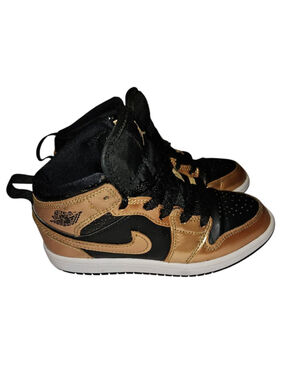 Nike Air Jordan 1 Mid SE Black/Metallic Gold-White PS Size 13c DR6968-071